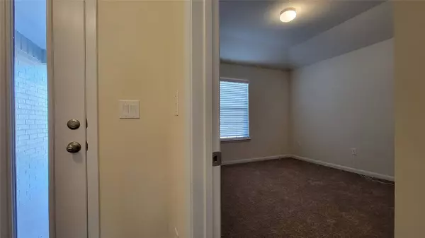 9805 Eloquence DR, Manor, TX 78653