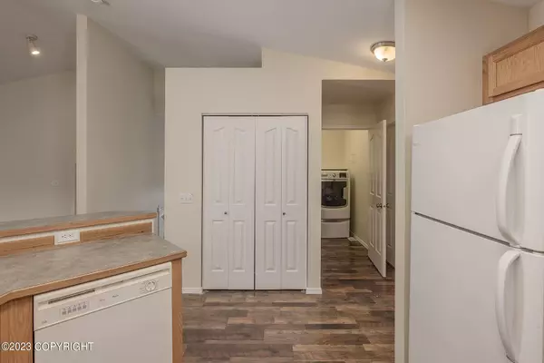 8949 Eagle Place LOOP 26, Eagle River, AK 99577