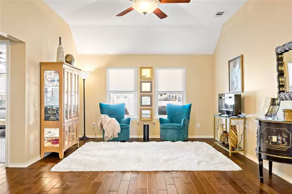 105 Northview Drive, Fate, TX 75189