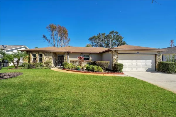 121 CARDAMON DR, Orlando, FL 32825