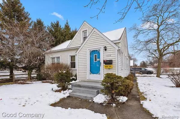 1028 N MONROE Street, Monroe, MI 48162