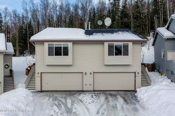8949 Eagle Place LOOP 26, Eagle River, AK 99577