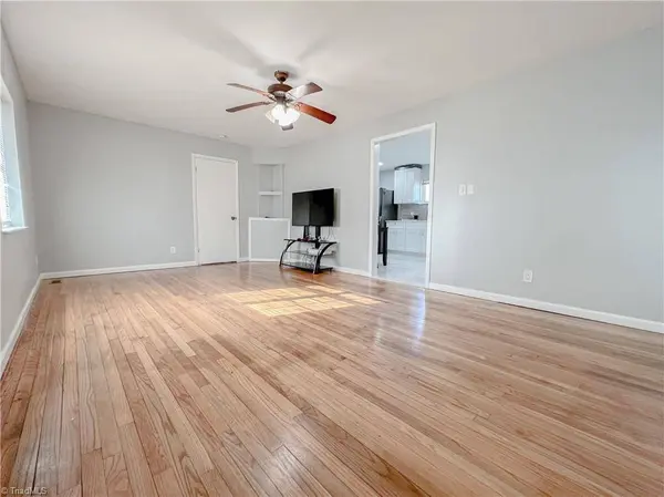 2217 Trade ST, Greensboro, NC 27401