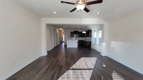 9805 Eloquence DR, Manor, TX 78653