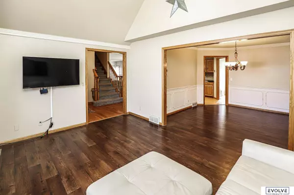 10415 Monroe Street, Omaha, NE 68127