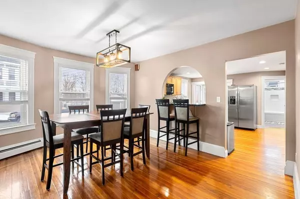 15 Columbia Rd, North Andover, MA 01845