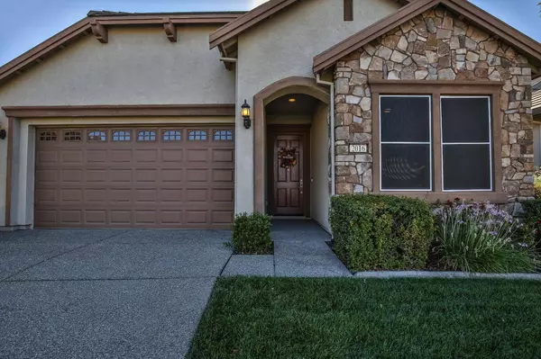 2016 Devonport LOOP, Roseville, CA 95747
