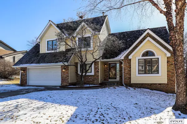 10415 Monroe Street, Omaha, NE 68127