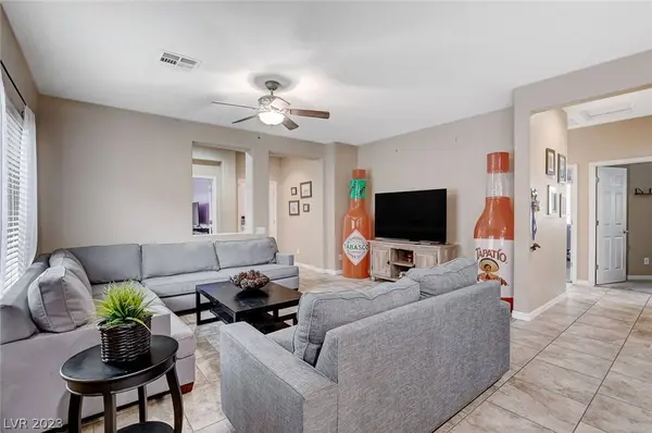 6103 Moonlight Sonata Avenue, Las Vegas, NV 89122