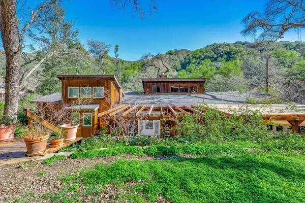 111 Carmel WAY, Portola Valley, CA 94028