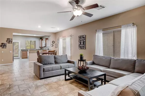 6103 Moonlight Sonata Avenue, Las Vegas, NV 89122