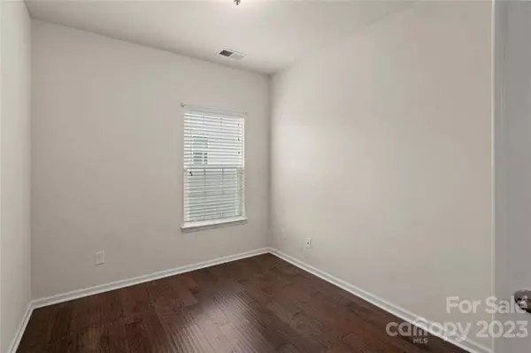 128 Alborn DR, Mooresville, NC 28115