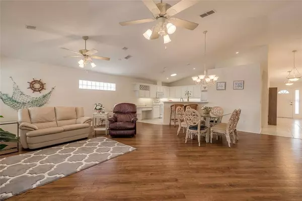 110 COLEMAN ST, Edgewater, FL 32141