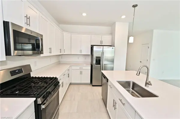 18354 Ridgeline DR, Estero, FL 33928