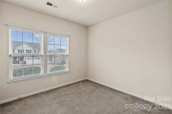 128 Alborn DR, Mooresville, NC 28115