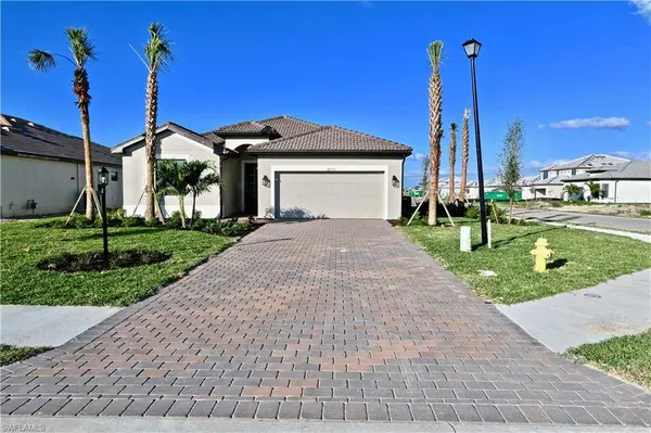 18354 Ridgeline DR, Estero, FL 33928