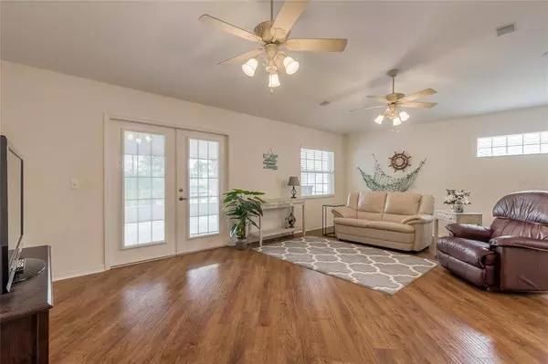 110 COLEMAN ST, Edgewater, FL 32141