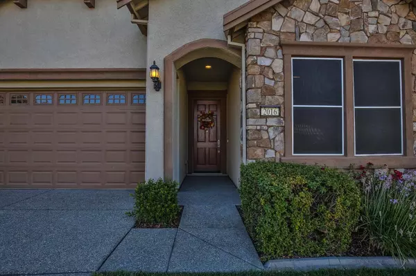 2016 Devonport LOOP, Roseville, CA 95747