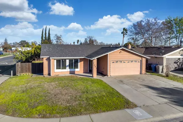 7881 Deerleaf DR, Sacramento, CA 95823