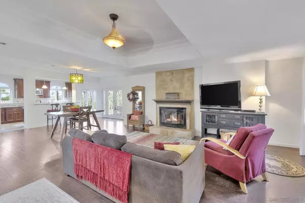 2557 La Serena, Escondido, CA 92025