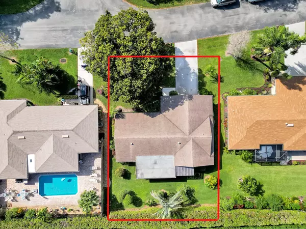 817 NW 23rd LN, Delray Beach, FL 33445