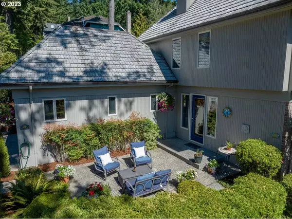 2905 SW COMUS ST, Portland, OR 97219