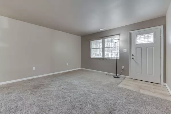 1978 Crescent ST, Franklin, IN 46131