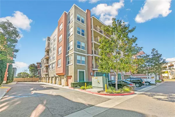 12842 Palm ST W #105, Garden Grove, CA 92840