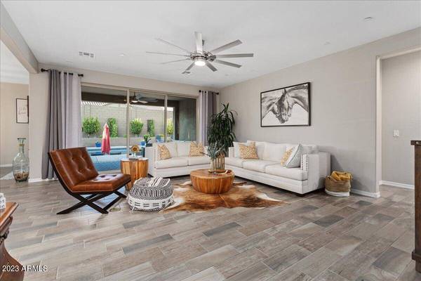 11642 W ANDREW Lane, Peoria, AZ 85383