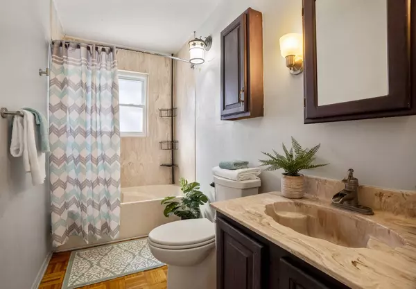 2848 Walnut ST, Los Alamos, NM 87544