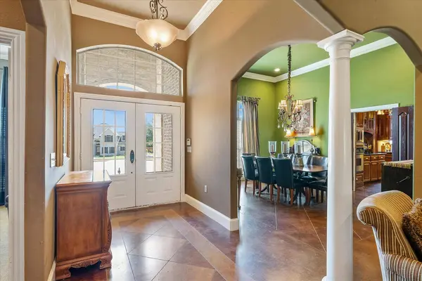 1512 Camden Court, Lindale, TX 75771