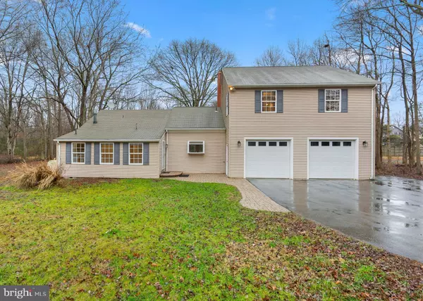 1556 DENNIS RD, Shady Side, MD 20764