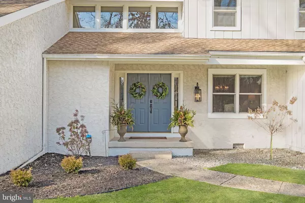 2 HEATHERWOOD CT, Medford, NJ 08055