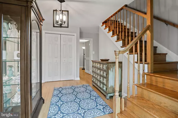 6700 BULKLEY RD, Newington, VA 22122