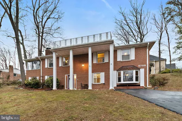 6700 BULKLEY RD, Newington, VA 22122