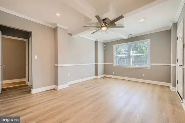 5404 SUMMERFIELD AVE, Baltimore, MD 21206