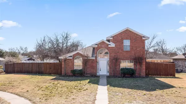 718 Garner Circle, Cedar Hill, TX 75104