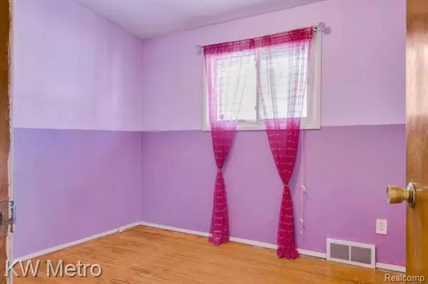 1257 DUFRAIN Avenue, Pontiac, MI 48342