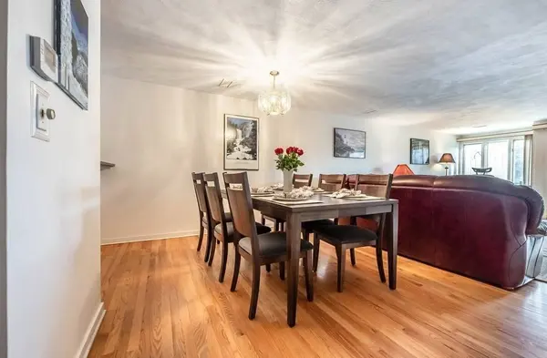 101 Mill Pond #101, North Andover, MA 01845