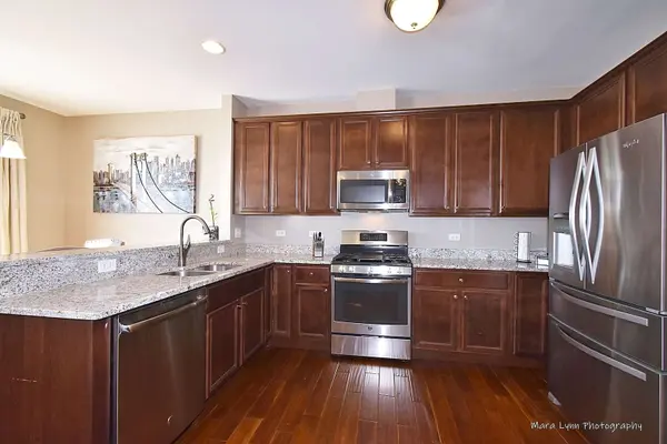 2858 Henley Lane, Naperville, IL 60540