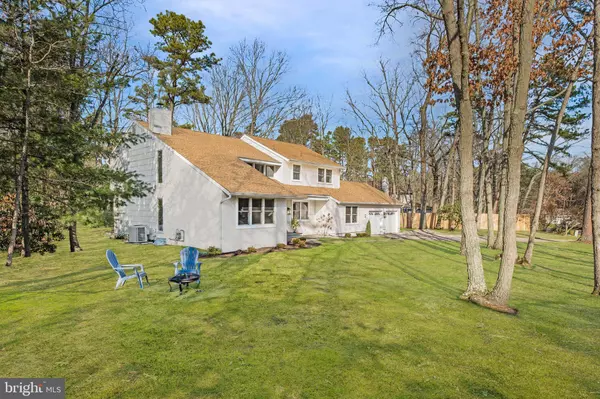 2 HEATHERWOOD CT, Medford, NJ 08055