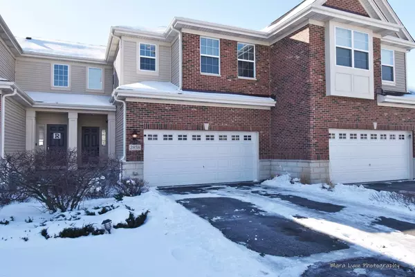 2858 Henley Lane, Naperville, IL 60540