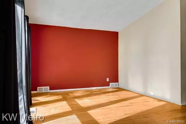 1257 DUFRAIN Avenue, Pontiac, MI 48342