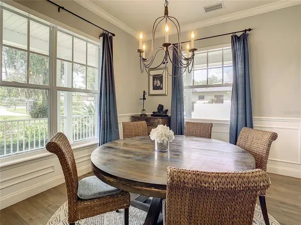 10815 RIVERVIEW DR, Riverview, FL 33578