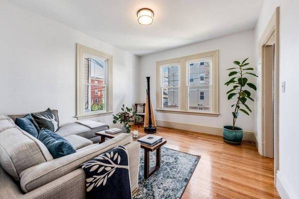 39 Lowell Street #39, Somerville, MA 02143