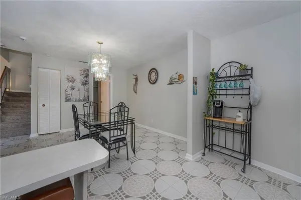 228 Marseille DR S #10-B, Naples, FL 34112