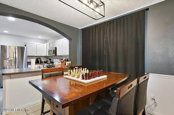 220 BEECH BROOK ST, St Johns, FL 32259