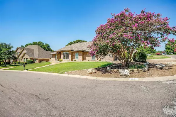 7800 Woodharbor Drive, Fort Worth, TX 76179
