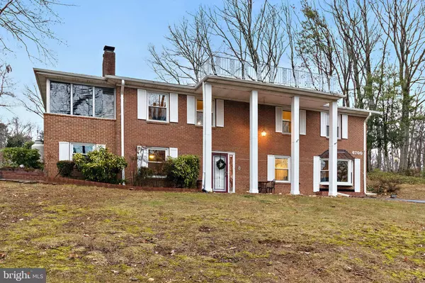 6700 BULKLEY RD, Newington, VA 22122