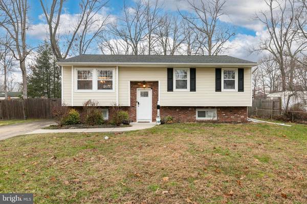 135 SILVER BIRCH RD, Williamstown, NJ 08094